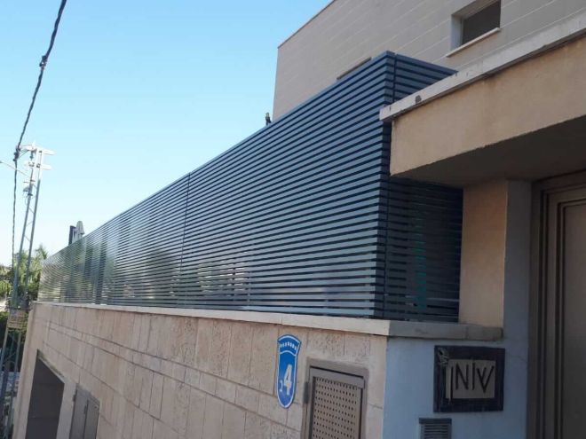 גדר אלומיניום